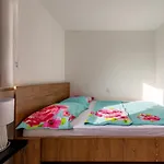 Agape Lägenhet *