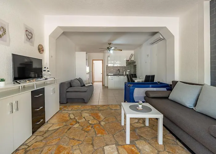 Apartament Agape Vir