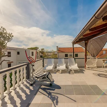 Agape Apartmán Vir