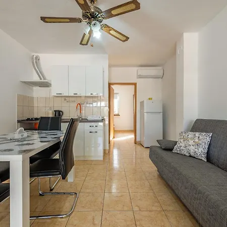 Agape Apartment *