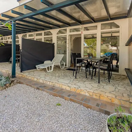 Apartmán Agape Vir